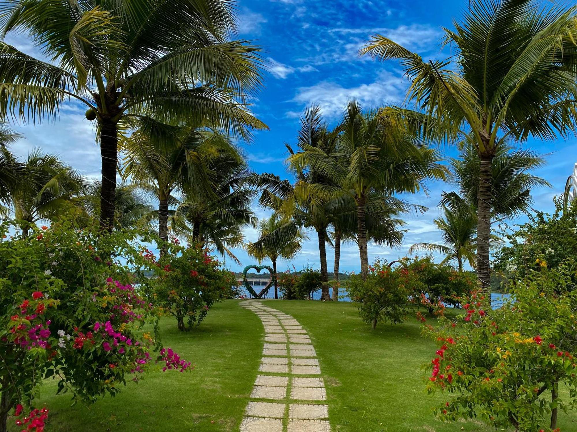 Dat Rong Dinh Gia Trang Ba Ria Extérieur photo